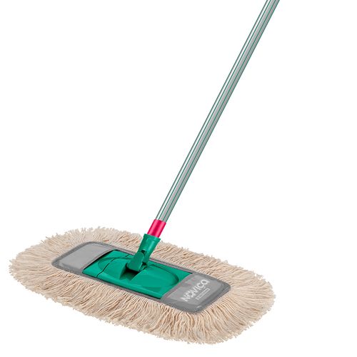 mop-tira-po-de-algodao-para-limpeza-diaria-com-cabo-novica-bettanin-still mop-tira-po-de-algodao-para-limpeza-diaria-com-cabo-novica-bettanin-still